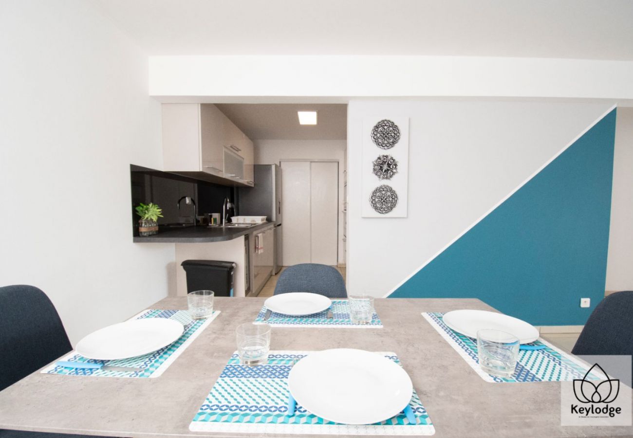 Apartment in Sainte-Clotilde - T2 - Le Blue 3*** - 45 m2 - Sea view - Saint-Denis