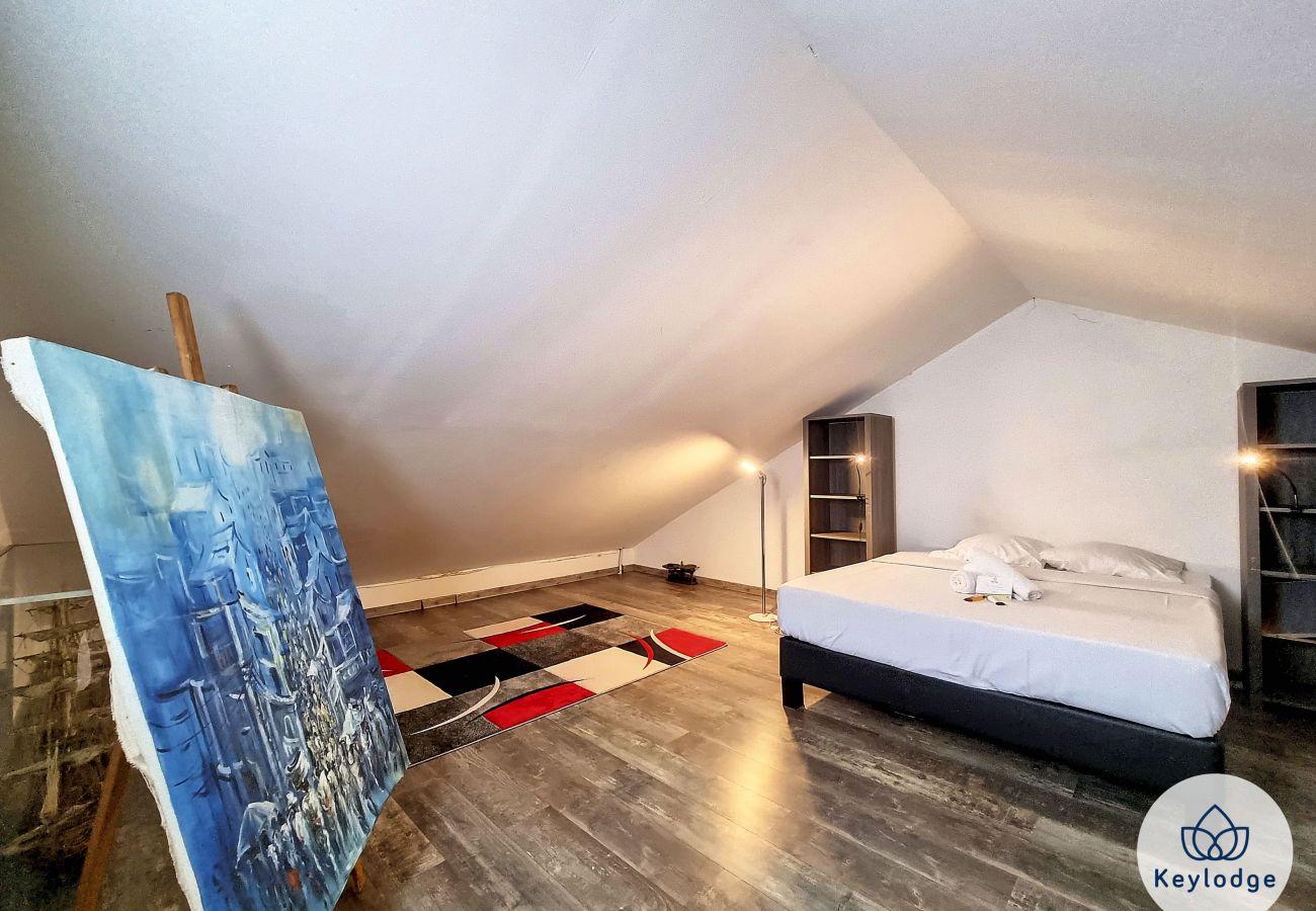 Apartment in Sainte-Clotilde - T2 - Le Corail - Duplex 45m2  - 10 mn airport