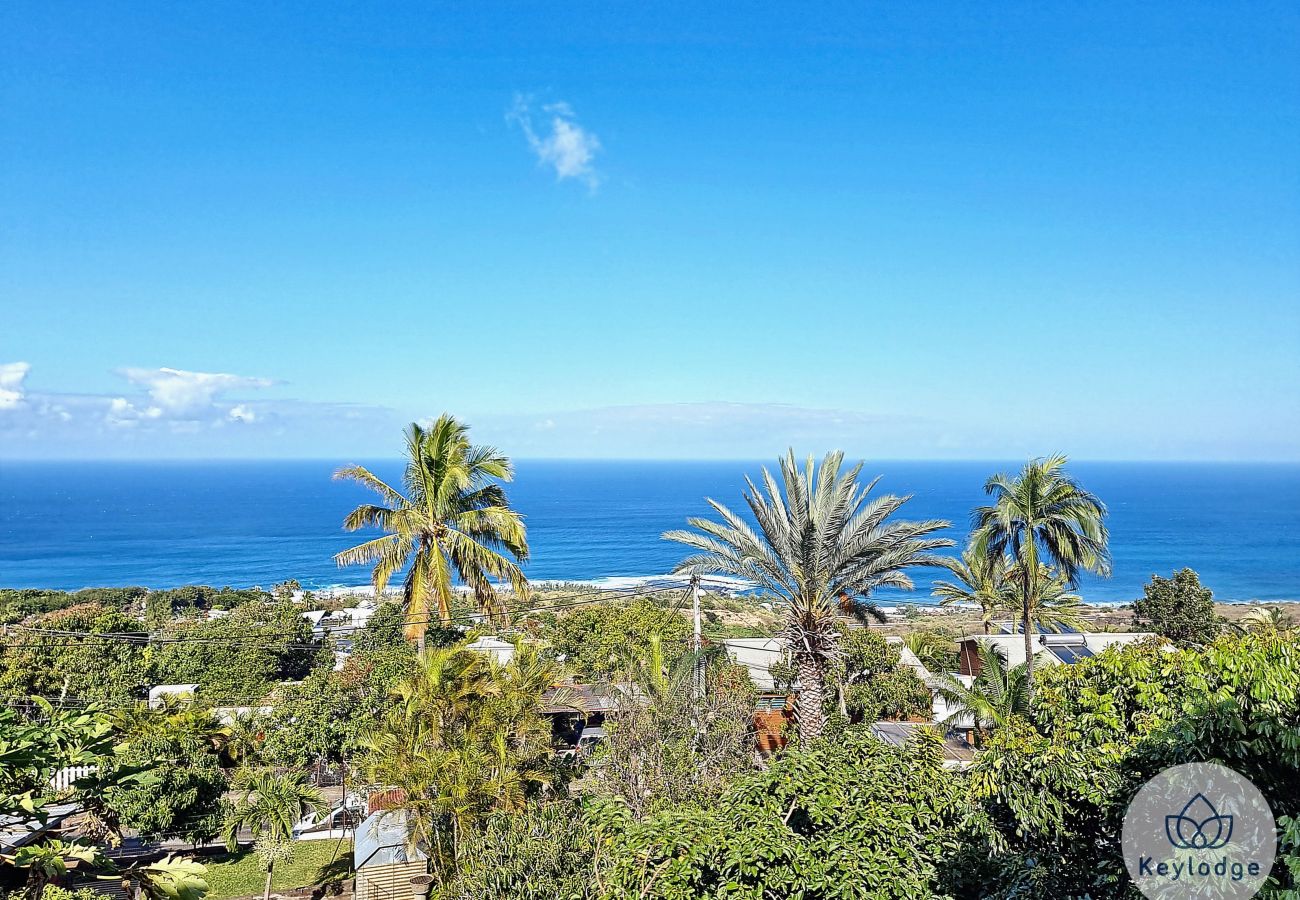 Apartment in LES AVIRONS - Coeur Soleil - T3 with sea view - 50 m2 - Les Avirons