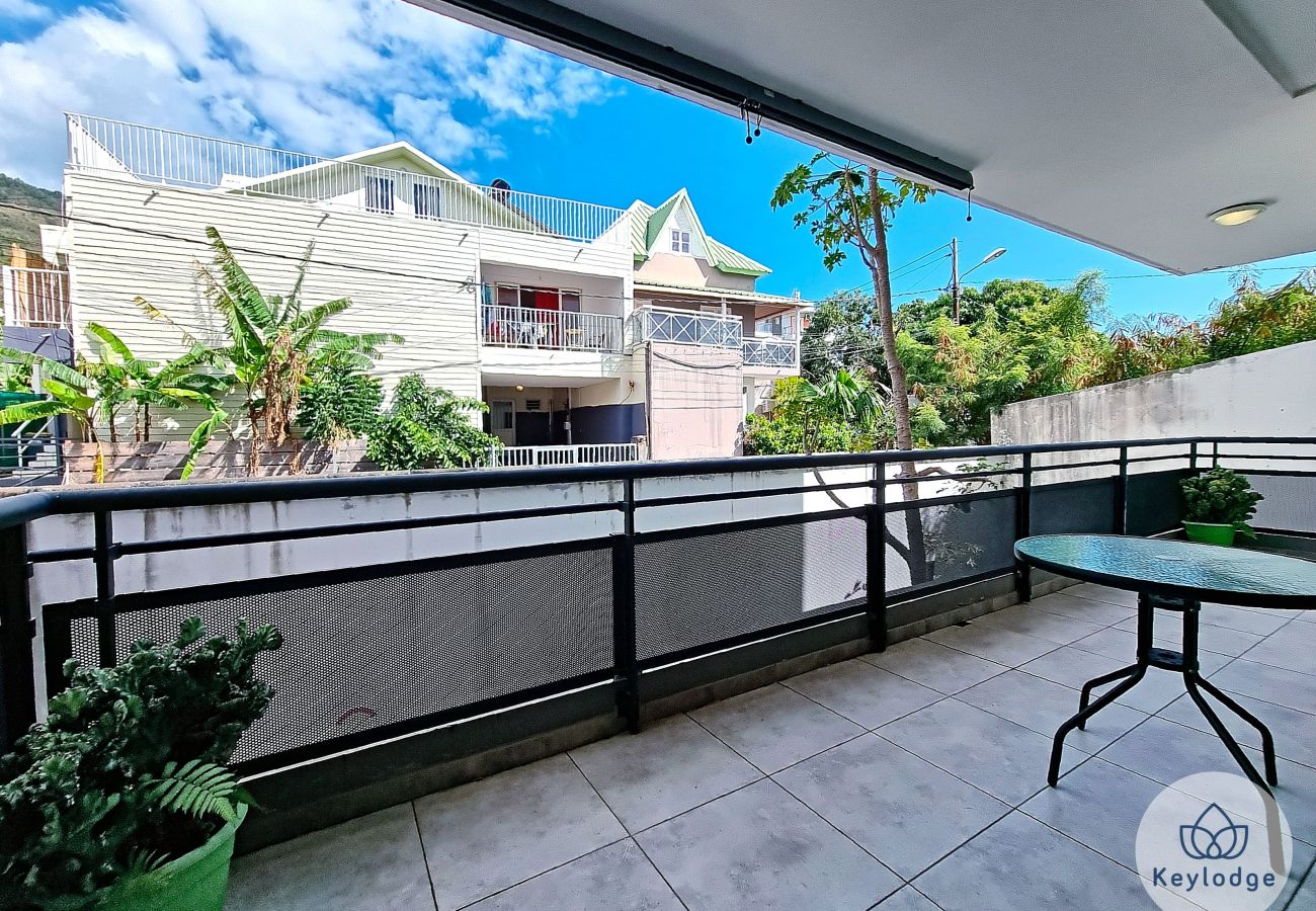Apartment in Saint Denis - T3 – Le Waikiki – Close to center of Saint-Denis