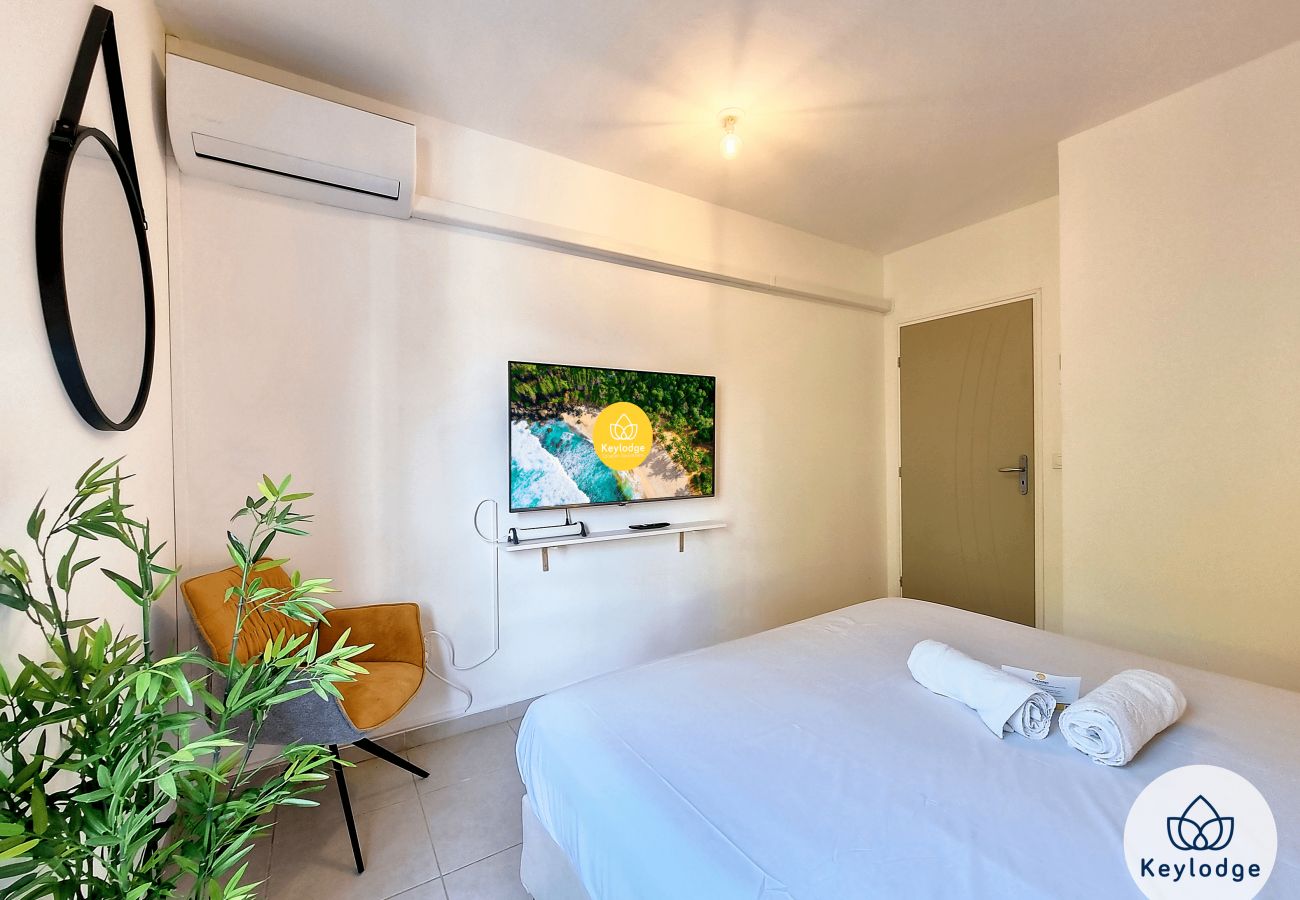 Apartment in Saint Pierre - Tropical Lodge – T3 near the city center of Saint-Pierre