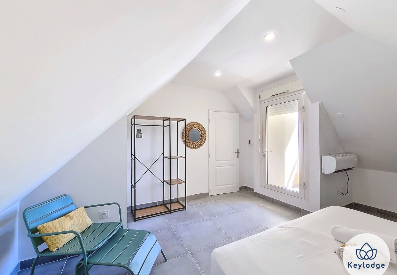 Apartment in Saint Pierre - Wopé L’appart – beautiful apartment 3 min from the CHU – Terre Sainte