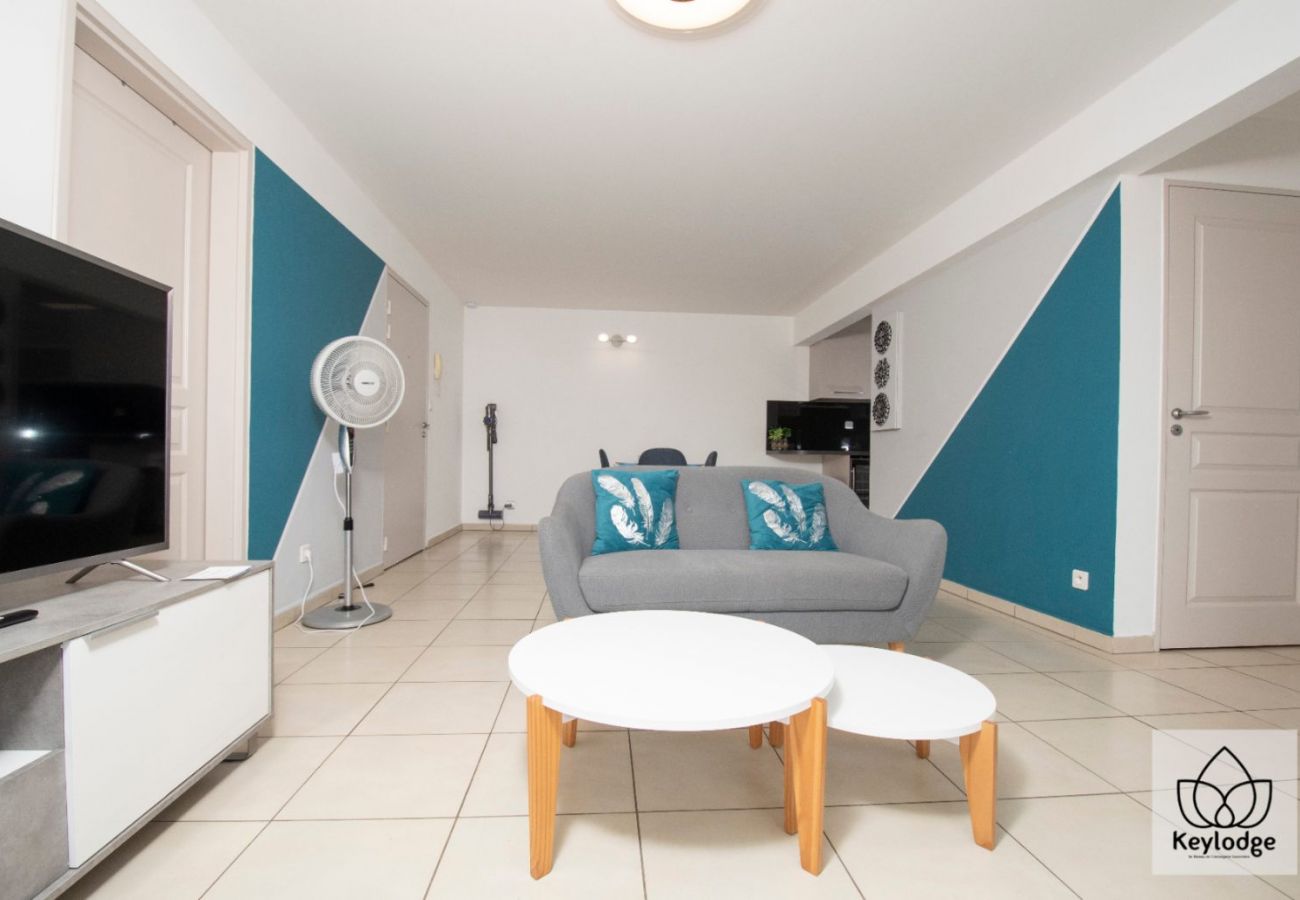 Appartement à Sainte-Clotilde - T2 - Le Blue 3*** - 45 m2 - Vue littoral - Saint-Denis 