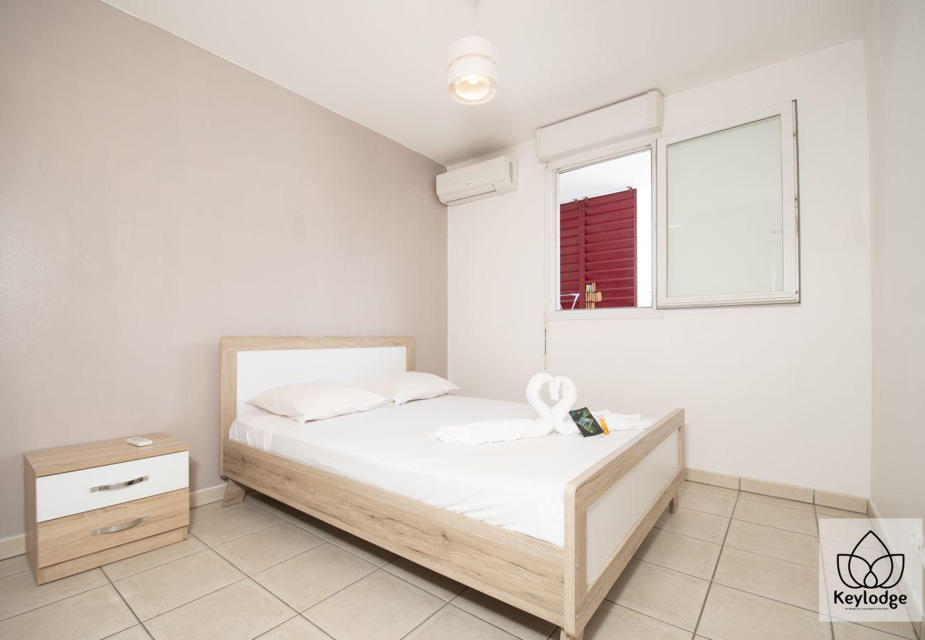 Appartement à Sainte-Clotilde - T2 - Cocooning - 37 m2 - 5mn aéroport - Saint-Denis 