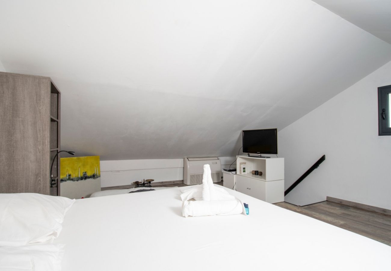 Appartement à Sainte-Clotilde - T2 - Le Corail - Duplex 45m2 - 10 mn aéroport 
